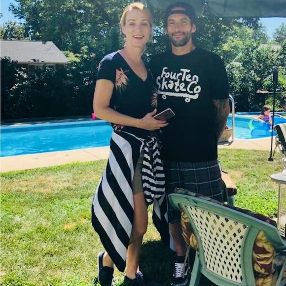 POSH AMBASSADOR ⭐️ TOP RATED SELLER - Picture 4 of 8